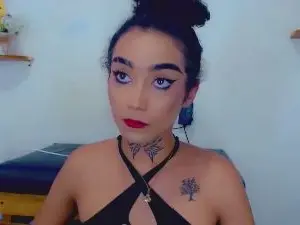 Cam4 Live Sex of DariaAtehortua