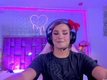 KylieVictoria_ from cam4