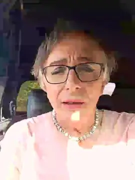 Saabrinaahot from cam4