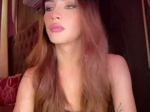 Cam4 Adult Video Chat of scarletwhitex