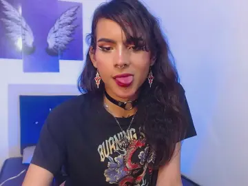 Cam4 Live Porn of lilith_nyx333