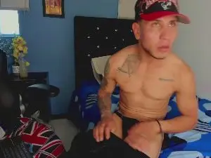 Cam4 Watch Live Sex Cams of thonixxandluna