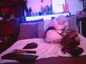 Cam4 Live Porn of TsDominatrix