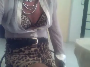 Cam4 Live Sex Cam of oharafranc