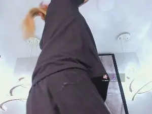 Cam4 Sex Cam of CamiRauxx