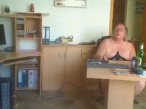 Cam4 Watch Live Sex Cams of SissyGera