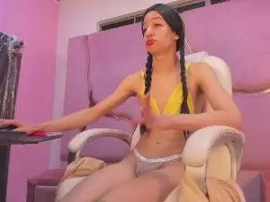 Cam4 Nude Webcam of EmilyBrooksSS
