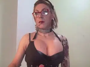 Cam4 Live Sex of priscillacro