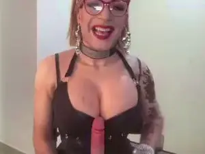 Cam4 Live Porn of priscillacro