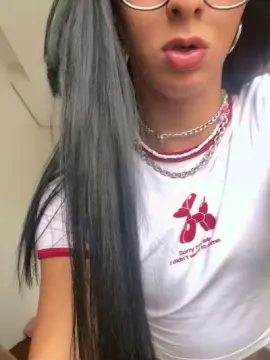 Cam4 Free Porn Cam of gabiicdinha