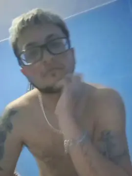 Cam4 Live Porn of transboys5