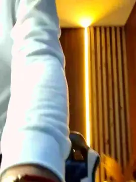 Cam4 Private Sex Chat of Lilith_kisses