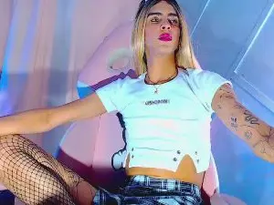 stylequeen1 from cam4