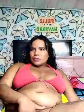 Cam4 Free Live Porn of bellarenata