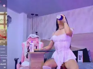 Cam4 Adult Video Chat of kyliehot_