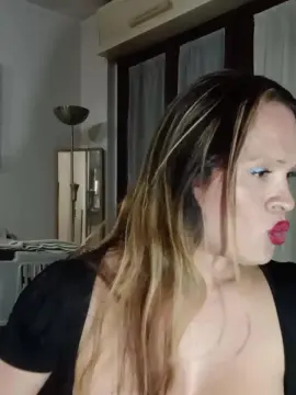 Cam4 Sex Cam of carolinda1