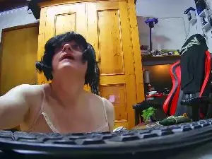 Cam4 Live Sex Cam of soumise54
