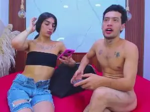 Cam4 Watch Live Sex Cams of loversinfire