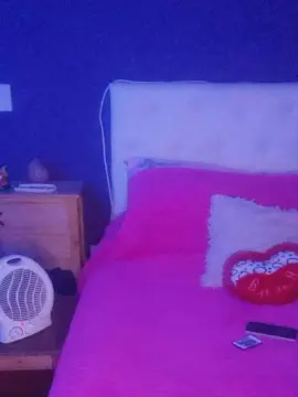 Cam4 Free Live Porn of UmaBawer