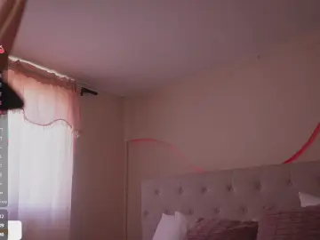 Cam4 Free Live Porn of Luana_risque