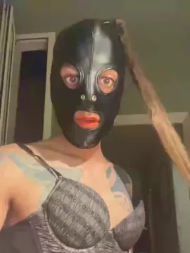 Cam4 Free Live Porn of _vaccadamonta
