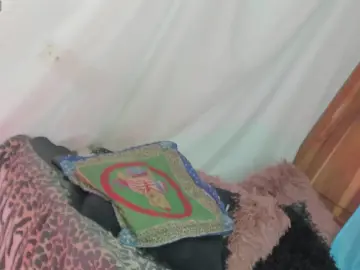 Cam4 Adult Webcam of its_me_daniela