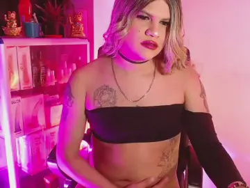 Cam4 Nude Webcam of mistressbigcoc