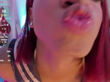 Cam4 Adult Video Chat of cherxyl_royal