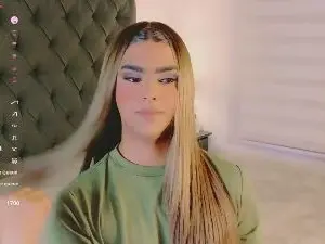 Cam4 Live Porn of scarlethsweety