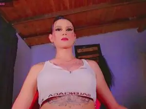 Cam4 Best Webcam of VALERIA_DOLL_