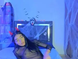 Cam4 Live Sex Cam of Isabella_Trans