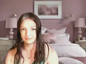 Cam4 Live Sex Cam of sub_chantelle