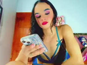 Cam4 Private Sex Chat of MadixonHot