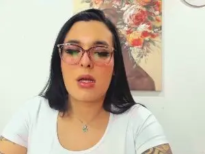 Cam4 Live Sex Cam of Sarah_Dolls