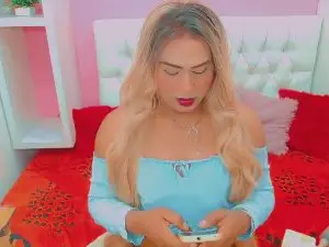 Cam4 Live Porn of sharoncooperr