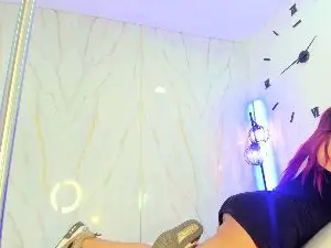 Cam4 Free Live Porn of ViolettaNaughty