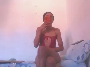 Cam4 Free Live Porn of valeria_hot22