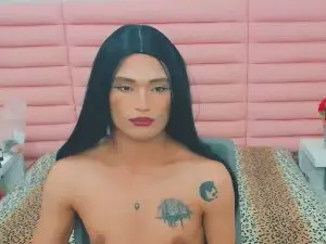 Cam4 Best Webcam of carol_lit