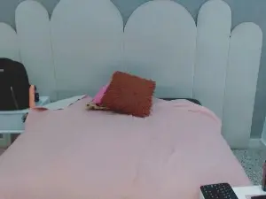 Cam4 Live Sex of carol_lit