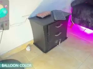 Cam4 Nude Webcam of MissDiabla_