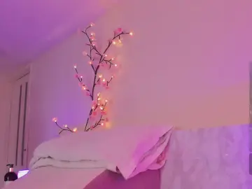 Cam4 Live Sex of charolbruce_1