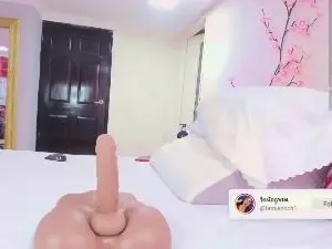 Cam4 Free Porn Cam of charolbruce_1