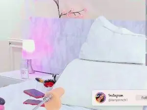 Cam4 Adult Video Chat of charolbruce_1