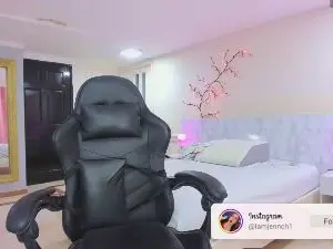 Cam4 Live Sex Cam of charolbruce_1