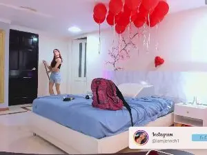 Cam4 Watch Live Sex Cams of charolbruce_1