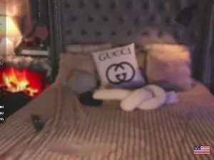 Cam4 Live Sex Cam of alodia_cums