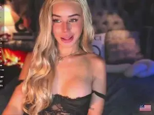 alodia_cums from cam4