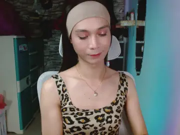 Cam4 Live Sex Cam of TsCumBitch