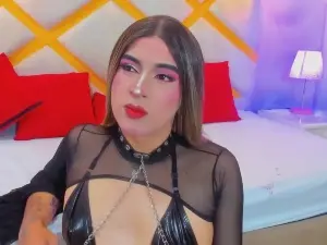 Cam4 Best Webcam of Cami_rouxx