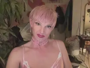 Cam4 Adult Webcam of pinkyfagyboy